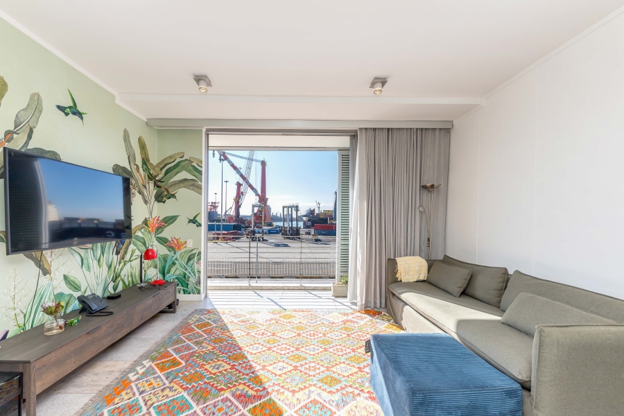 To Let 1 Bedroom Property for Rent in Foreshore Western Cape
